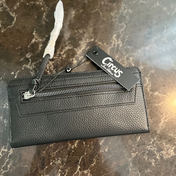 Circus Wallet - Picture 2 of 4